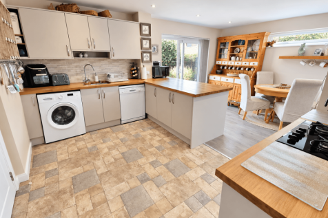 Kitchen 3