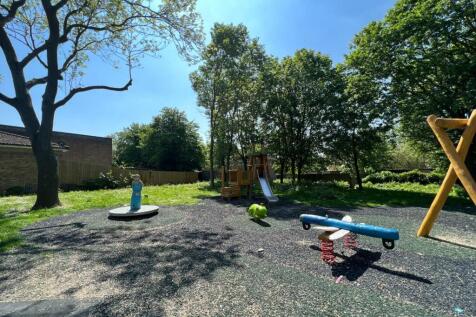 Skene Close park2.JPG
