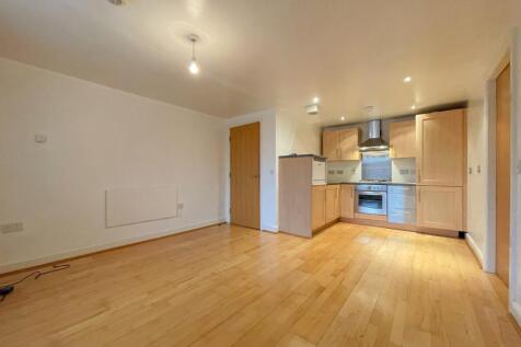 Lounge/Kitchen