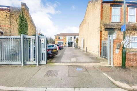 Crane Mews, Gould Road, Twickenham, London TW2 6RS