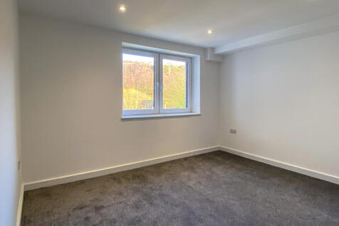 Wheatley Court, Halifax, West Yorkshire, HX2 photo 4