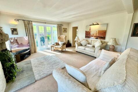 PHOTO-2024-08-20-17-40-17 (19).jpg