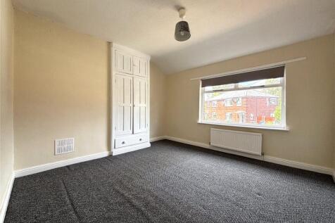 Bromley Avenue, Royton, Oldham, Greater Manchester, OL2 photo 4