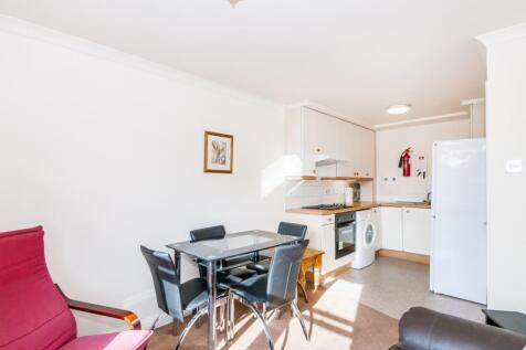 LivingRoom1