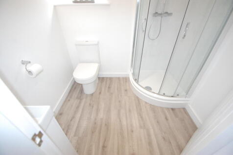 Eton Road, Burton upon Trent, DE14 photo 3