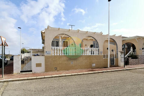 3 Bedroom Semi -  Detached For Sale-REC436-1