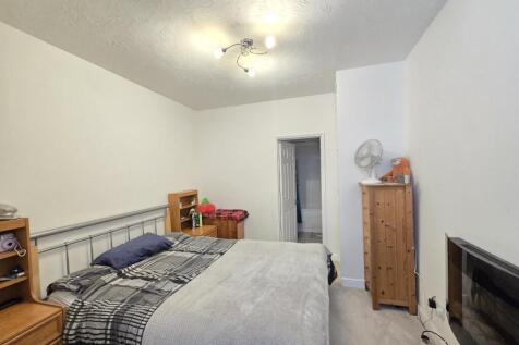 Woolston, Southampton photo 5