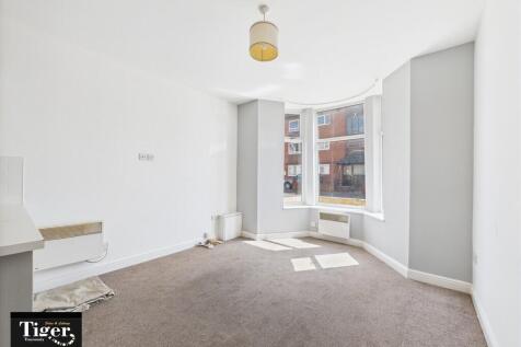 CAM03440G0-PR0327...