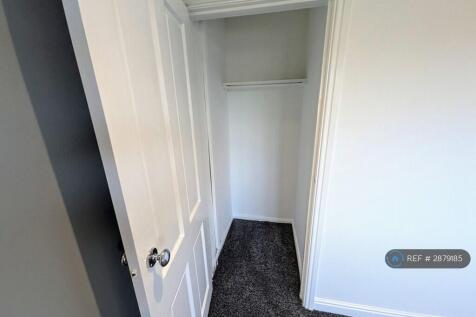 Bedroom 2 Storage 
