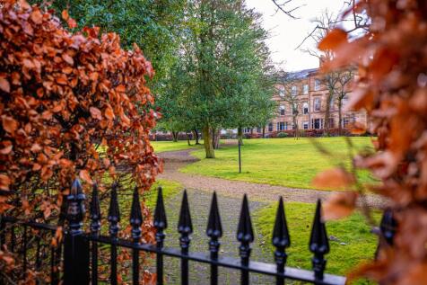 4 bed, 3 bath Apartment in Glasgow - Photo 47