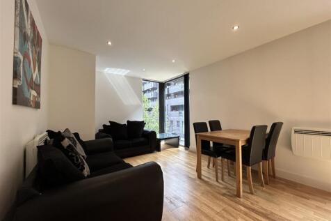Livingroom.jpeg