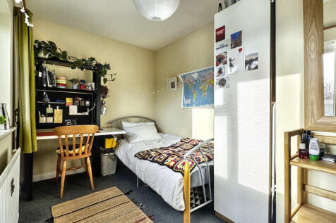 Room 4.jpeg