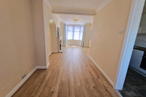 Over Street, Bell Green, CV6 photo 3
