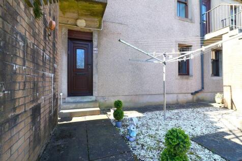 Rear Courtyard