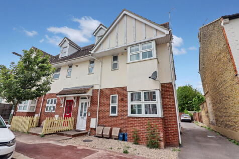 Westcliff-on-sea, SS0 - property photo