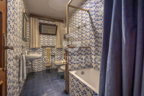 Interno
