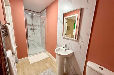 Goldthorpe, Barnsley , S63 photo 5