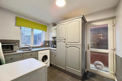 WhatsApp Image 2025-12-23 at 10.19.23 (6).jpeg