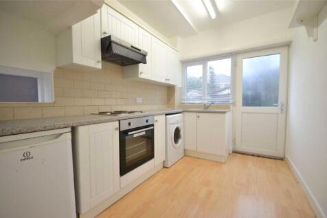 Marcliff Grove, Heaton Norris, Stockport, SK4 photo 2