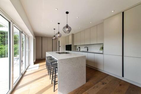 Kitchen pic 3