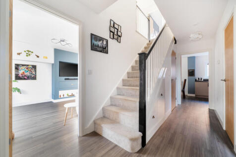 1395700-9-695e5fe...