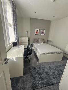 Room 03