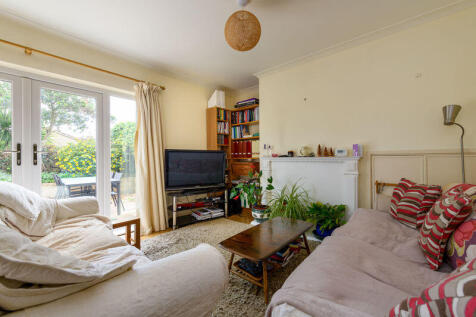 Sitting/Dining Room