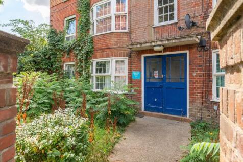 Property Image 9