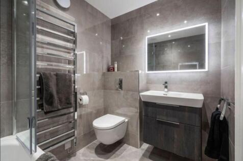 Riviera Court, 1 The Esplanade, Canford Cliffs, Poole, Dorset, BH13 photo 4