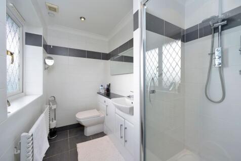 Ensuite Shower