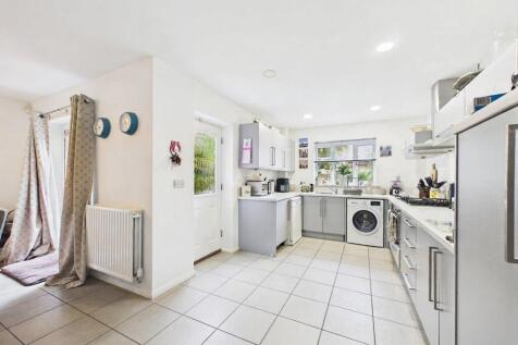 Coneygeare Court, Eynesbury, St. Neots photo 4