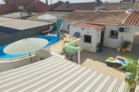 4 Bedroom Terraced For Sale-PAR17-2