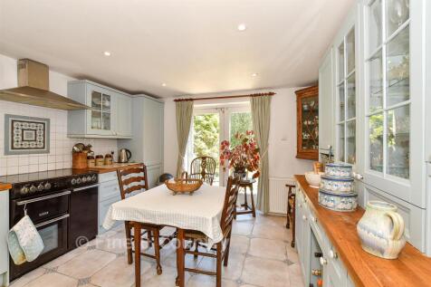 Kitchen/ Breakfast Room