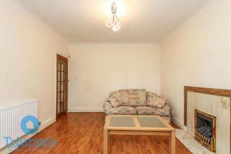 Russell Drive, Nottingham photo 4