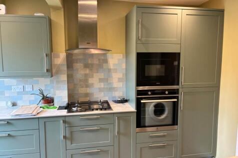 The Crofts, Witney photo 4