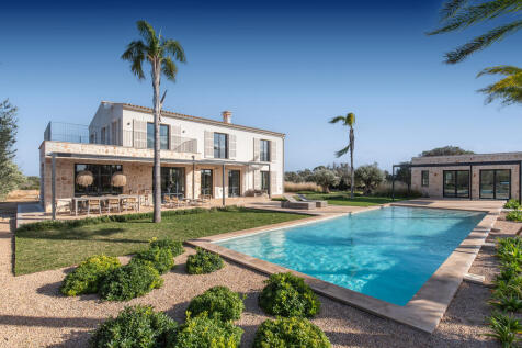 Pool and garden