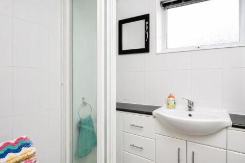 ShowerRoom.jpg