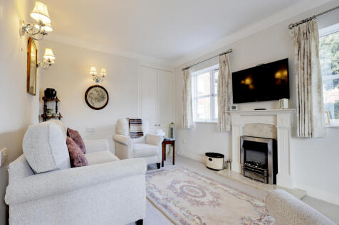 1MMC - Living Area