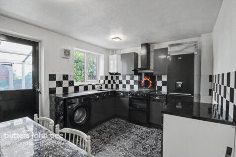 Kirkstall Avenue, Stafford photo 3