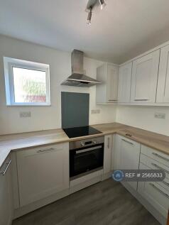 Maris Green, Cambridge, CB22 photo 3