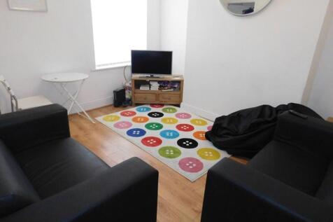 Four bedroom Student house - Langton Road, L15 photo 5