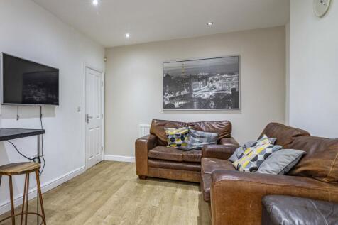 Highfield Road, Nottingham, NG7 photo 4