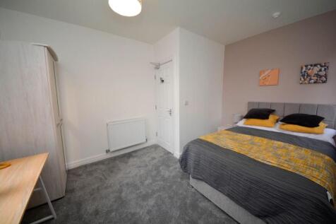 Room 3.2.jpg