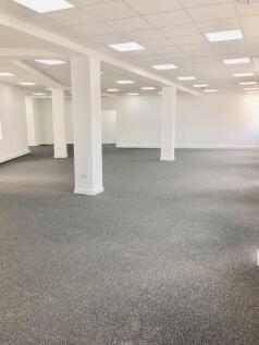 new suite room 127 Balfour House n12