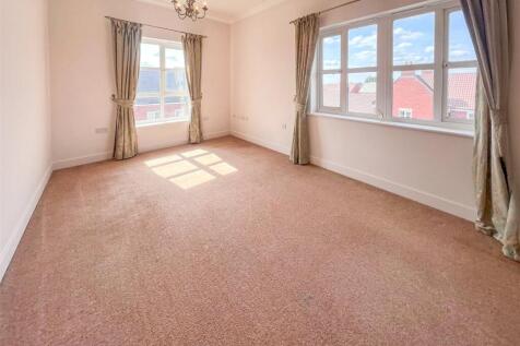 Zakopane Road, Haydon End, Swindon, Wiltshire, SN25 photo 5