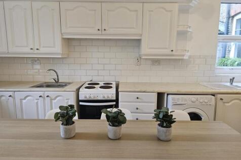 WhatsApp Image 2025-01-15 at 11.50.27 (4).jpeg