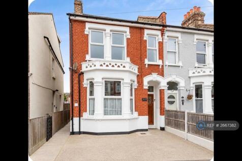 2-bed flat on Christchurch Road, Southend-On-Sea, SS2, £1,350/mo