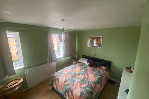 Witts House, Winery Lane, Kingston upon thames, Surrey, KT1 photo 4