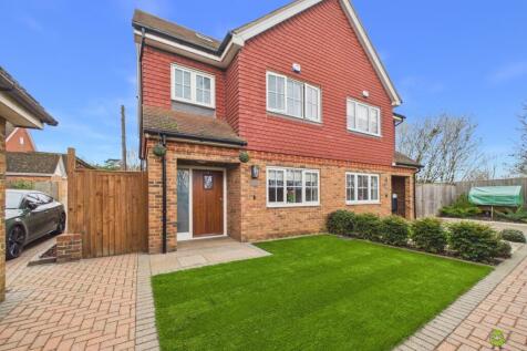 Presented by James Hillier at EweMove Bexleyheath 
