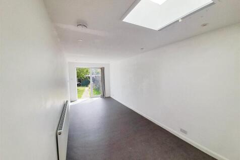 Dining / reception room